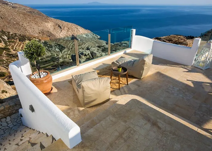 فندق Aria Boutique 4*