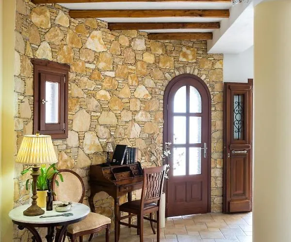 فندق Aria Boutique 4*