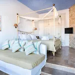 Aria Boutique Hotel 4*
