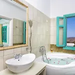 Aria Boutique Hotel 4*