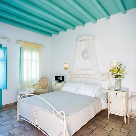 Aria Boutique Folegandros Town
